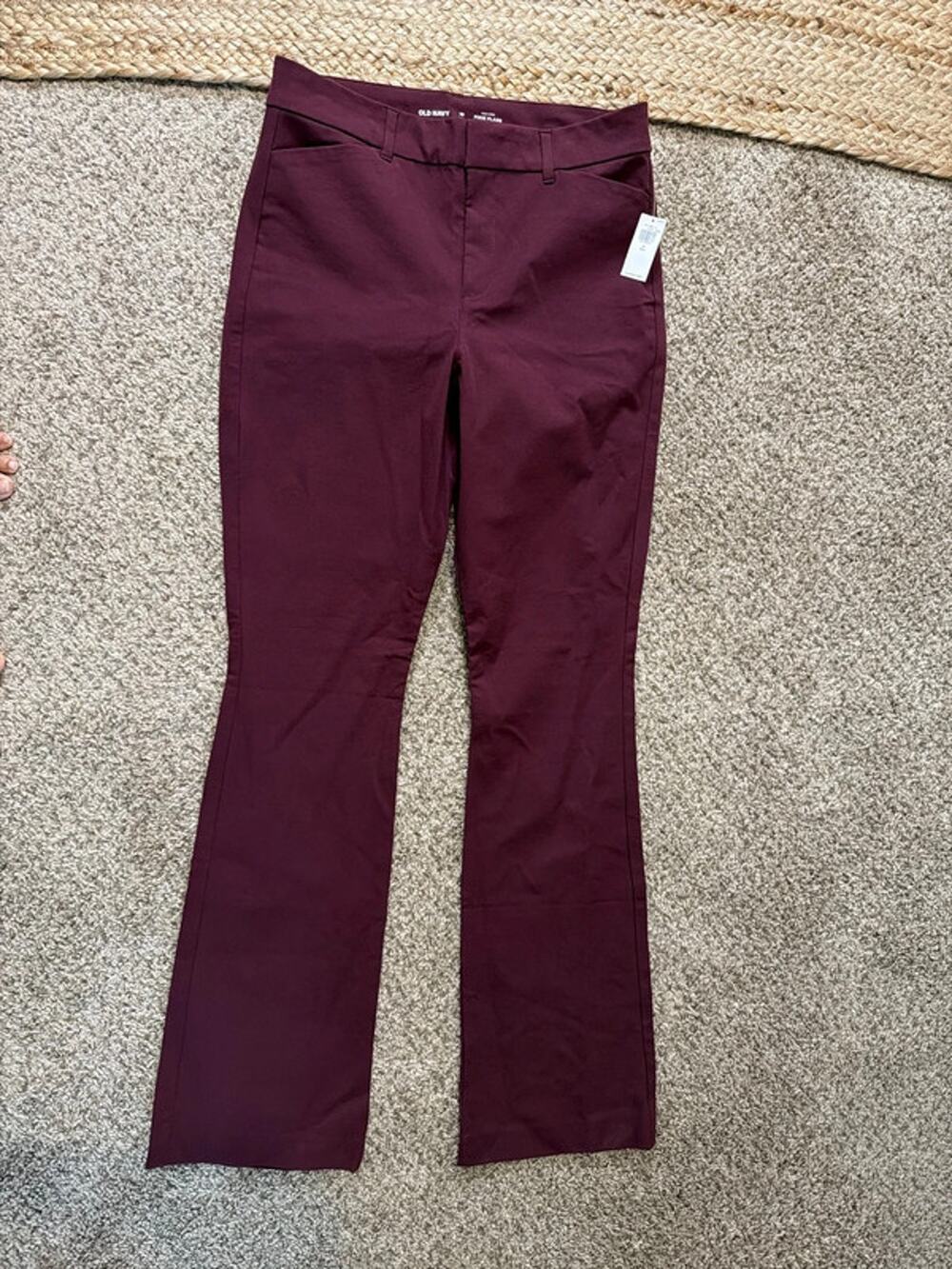 Old Navy burgundy NWT high-rise pixie flare 10 tall 3207